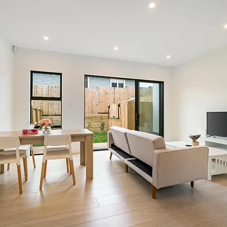 Te Atatu Cozy Brand New Townhouse 5 Villa Auckland Exterior photo