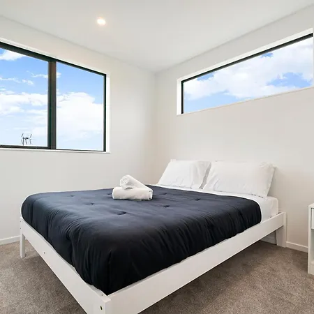 Te Atatu Cozy Brand New Townhouse 5 Villa Auckland Exterior photo